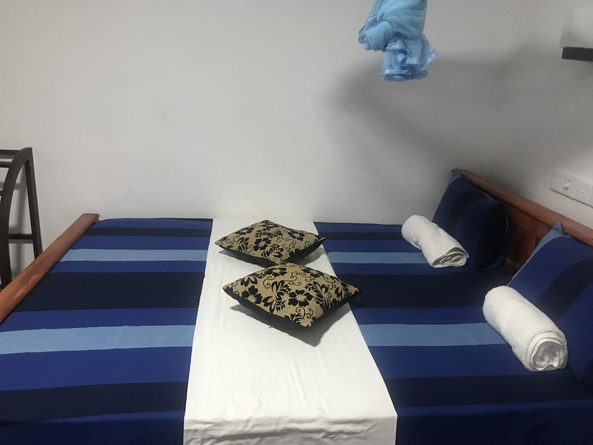 Hotel Camorich Tissamaharama Bagian luar foto